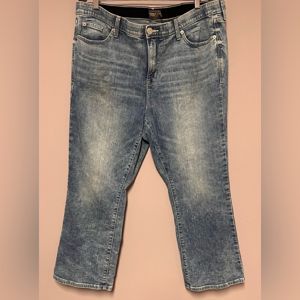 NWT Torrid CROP Hi Rise BOOT Jeans WOMEN 20
